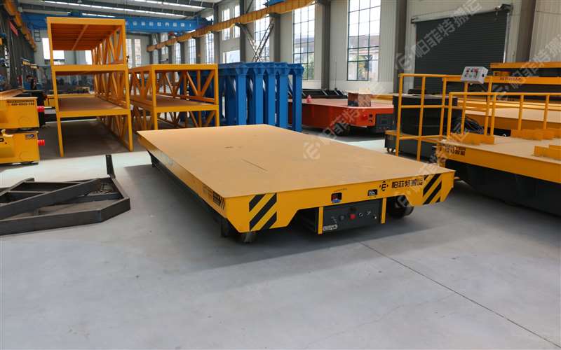 agv无轨平板车的选购注意事项